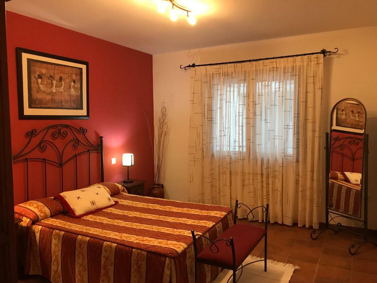 Casa Rural La Ibienza Zarzuela del Pinar Buitenkant foto